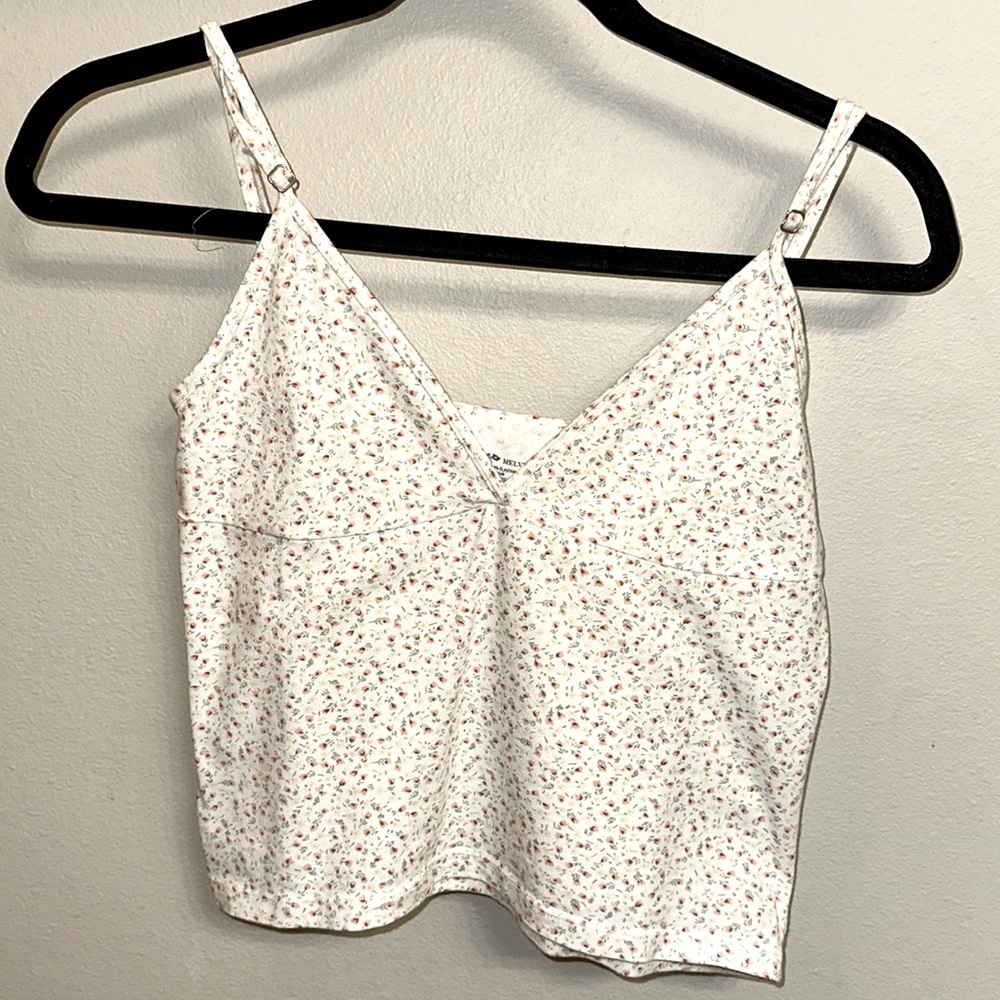 Brandy Melville - Floral Strap Crop Top